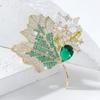 Nova Broche Folha de Bordo com Zircônia, Alfinete de Roupa Elegante e Criativo, Jaqueta de Terno, Acessórios para Cheongsam, Joia para Corsage
