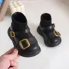 Zapatos calcetines de princesa para bebé niña nuevos otoño e invierno botines de piel pequeños de punto volador estilo británico zapatos para caminar para niños botas de suela blanda