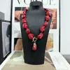 Nuevo Collar de Perlas Barrocas de Moda Europea y Americana Fantasía Cuentas de Vidrio de Colores Versátiles con Forma Especial Collares de Gama Alta para Mujer
