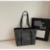 Bolsa Feminina de Moda de Luxo 2026 Outono e Inverno Nova Versátil para o Dia a Dia Ombro Bolsa de Estudo Sala de Aula Bolsa Tote de Grande Capacidade