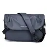 Bolso cruzado nuevo para hombre, bolso de mensajero elegante y de alta gama, bolso de hombro moderno, bolsa de tela Oxford para hombre al por mayor