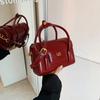 Bolso de mano para mujer, otoño 2024, de alta gama, popular, de moda, con textura, bandolera de un solo hombro, pequeño, cuadrado.