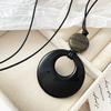 Collar étnico con colgante de resina, cadena larga retro nicho para suéter, joyería de moda con nuevo diseño al por mayor