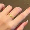 Novo Anel de Flor com Personalidade Tendência Anel para Dedo Indicador Flor Van Persistente Anel Banhado a Ouro com Pérola Joias Atacado Transmissão ao Vivo
