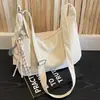 Bolsa Grande de Moda e Simples para Mulheres 2026 Nova Bolsa de Ombro Transversal Casual para o Dia a Dia Bolsa Tote Macia Bolsa Dumpling