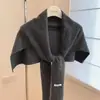 Novo Xale de Malha de Cor Pura, Cachecol Versátil para Primavera, Outono e Inverno, Xale de Lã em Formato T de Alta Qualidade Atacado