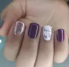 Colección Transfronteriza Nueva de Gran Venta de Arte para Uñas Fresco y Hermoso, Uñas Postizas de Estilo Francés Sencillo de Gama Alta con Flores Pequeñas en Forma de Corazón al por Mayor
