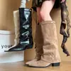 Botas de moda con tacón grueso, botas altas de equitación de punta para mujer, estilo retro europeo y americano, botas 2026 con hebilla metálica, otoño e invierno