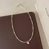 Colar de Pérolas com Pingente de Flor em Formato de Coração de Cristal e Concha para Mulheres Choker Fashion Retro Corrente para Clavícula