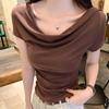 Foto Real de Camiseta de Manga Corta con Cuello de una Línea y Deseo Puro para Mujer Verano 2025 Nuevo Diseño Top Corto que Destaca la Clavícula