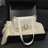 Moda Verano 2026 Color Sólido Vintage Laca Casual para Viajes Diarios Personalizado Cruzado Pequeño Cuadrado para Mujeres Bolsos de Mujer al por Mayor