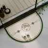 Novo tapete de chão semicircular com padrão floral e de pássaros estilo chinês para hall de entrada, antiderrapante, absorvente de água, fácil de limpar, resistente à sujeira, personalizável