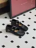 Zapatos Planos para Mujer de Cuero Genuino con Correa Única y Punta Dividida 2026 Antideslizantes Modernos Estilo Casual