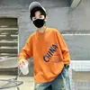 Camiseta de manga comprida para meninos, nova marca da moda outono 2026, top casual versátil de algodão puro infantil para primavera e outono