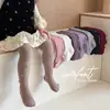 Calcetines para Niños Otoño Nuevos Rayados Múltiples Lazos Medias para Niñas Medianas y Grandes Niños Rayas Verticales Ropa Exterior Capa Base Pantalones