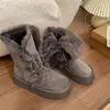 Botas de neve de cano alto com sola grossa, forradas com veludo, quentes, para mulheres, novo estilo 2026, versáteis para o inverno, que aumentam a altura, sapatos de algodão Boken