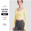 Top de yoga sin espalda con doble tirante para mujer, de manga larga con copas fijas en el pecho, hermoso diseño en la espalda, top deportivo elástico y transpirable