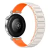 Adecuado para Huawei GT7 Pro, esta es una correa de silicona para reloj de ajuste a presión con patrón de rejilla y cierre magnético, compatible con Huawei Watch 5