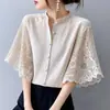 2026 Estilo Japonês Verão Novo Renda Vazada Manga Meia Botão Pérola Gola Alta Camisa Casual Feminina