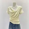 Top versátil de estilo coreano para adelgazar, sensación pura de deseo relajado, fruncido, manga corta, camiseta de verano asimétrica con escote Bardot que revela la clavícula para mujer