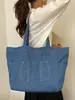 Nova Bolsa de Ombro de Sarja de Verão 2026, Grande Capacidade, Bolsa de Compras Estilosa, Bolsa de Ombro Simples Artística para o Dia a Dia de Estudante