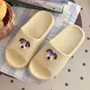 Pantuflas de Verano con Suela Gruesa Flores para Zapatos DIY Ropa de Casa para Mujer Resistentes al Desgaste Baño Pareja Antideslizantes Interior Dibujos Animados Moda Sandalias