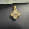 Joias Artesanais DIY Personalizadas de Alto Padrão para Comércio Exterior Transfronteiriço Acessórios de Pingente Micro-Incustados de Zircônia de Cobre Colar de Trevo de Quatro Folhas