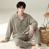 Pijama de Algodón Puro para Hombre Primavera y Otoño 2026 Nuevo Estilo Manga Larga Pantalón Largo Se Puede Usar Afuera Tallas Grandes Conjunto de Ropa para el Hogar para Hombre