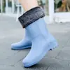 Nuevas botas de lluvia estilo japonés hasta la pantorrilla para mujer, color liso, diseño simple, antideslizantes, impermeables, adecuadas para actividades al aire libre, pesca y trabajo