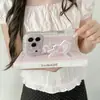 Oso Floral Conejo Aplicable Funda para Teléfono iPhone 18 Soporte Apple 17 16/15 Pro Colgante con Cordón a Prueba de Caídas