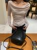 Yuyi Nova Camiseta Irregular Empilhada Outono 2024 Feminina Gola Swing Francesa Slim-fit Manga Longa c240269