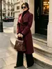 Abrigo largo de lana color vino tinto con solapa grande y cinturón para mujer, estilo europeo y americano, entallado a la cintura, elegante, para commuting, ropa de abrigo de lana para dama