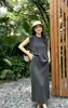Conjunto de Tricô de Lã Elegante com Colete + Saia Duas Peças 26 Outono Inicial Novo Traje Leve de Luxo Feminino