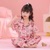 Pijama para Niños, Pantalones Cortos de Manga Corta de Verano para Niñas, Cárdigans con Cuello de Solapa de Dibujos Animados para Niñas Pequeñas, Ropa Delgada para Aire Acondicionado, Ropa para Casa, Moderno