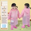 Capa de chuva para bebês e crianças, adequada para alunos do ensino fundamental e crianças do jardim de infância, poncho de chuva reutilizável com desenho para crianças