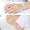 Pulsera Margarita de Cobre Plateado en Stock Moda Japonesa y Coreana Personalizada Dividida 4 Rama de Flor Margarita Pulsera Abierta