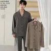 Conjunto de cárdigan para hombre Panyumei, de imitación de algodón amigable con la piel, de manga larga y pantalón largo para el hogar, 26 modelos nuevos, pijama de color liso con cuello invertido