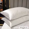 Funda de almohada de seda artificial estilo lujo ligero para comercio exterior transfronterizo, funda de almohada de seda helada, funda de almohada individual, productos de ropa de cama, envío directo de una pieza