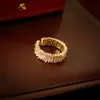 Anillo Geométrico de Circonita Vintage Nicho de Gama Alta Anillo para Dedo Índice Moda Retro Joyería de Lujo Ligero para Mujeres