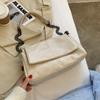 Bolsa Feminina de Grande Capacidade 2025 Nova Tendência Versátil Bolsa de Trabalho Outono e Inverno Bolsa Transversal de Corrente Nicho Bolsa de Ombro Bolsa Grande