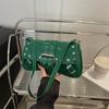 Estilo Garota Popular Rebite 2026 Outono Nova Moda Versátil Nicho Design Comutador Couro Patente Bolsas de Ombro Transversais