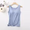 Camisola Pequeña con Almohadillas para Mujer, Tirantes Anchos, Versátil para Usar por Encima, Lencería que Expone la Clavícula, Sin Mangas de Verano