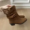 Botines de moda 2026, botines para mujer con hebilla de cinturón, estilo western a media pantorrilla, nuevo diseño retro, versátiles para la moda de otoño, tacón grueso