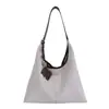 Bolsa de mano grande vintage estilo coreano para mujer, bolso de mano simple 2026 otoño para el trabajo y los desplazamientos, bolsa de hombro y para el antebrazo