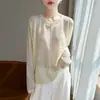 Camisa fina de linho de bambu com gola redonda de malha, estilo coreano, cor sólida, manga longa, feminina, com listras verticais finas, proteção solar, novo estilo de primavera e verão