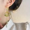Pendientes de bambú verde con abanico plegable transparente, estilo vintage Hanfu, estilo nacional, con gancho para la oreja, para primavera y verano, estilo cheongsam chino, nuevos y modernos pendientes de bambú.