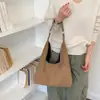 Bolso de ante retro para debajo del brazo para mujer, nuevo estilo coreano 2026, bolso tote simple con remaches, bolso cubo de gran capacidad