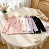 Camiseta básica de manga larga con cuello semi-alto y volantes para niños, estampado de dibujos animados lindo, elástica para niñas, colección de otoño para niños pequeños y niños pequeños