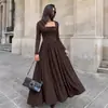 100% RopaTEMU Transfronterizo 2026 Nuevo Estilo Retro Simple Color Sólido Cuello Cuadrado Plisado Vestido de Manga Larga