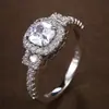 Recomendación Nueva Europea y Americana Anillo de Boda Clásico para Mujer con Circonita Microincrustada Joyería de Mano Deseo Explosiones R7858